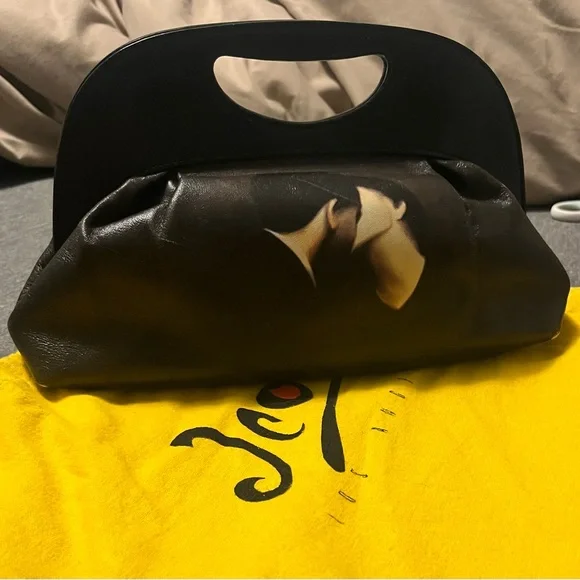 ICON | Bags | Like New Icon Los Angeles Painted Leather  display picture 2